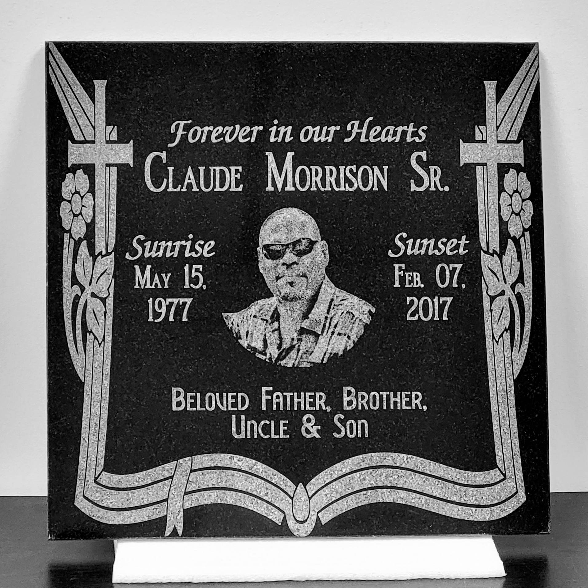 Black granite flat headstones deals